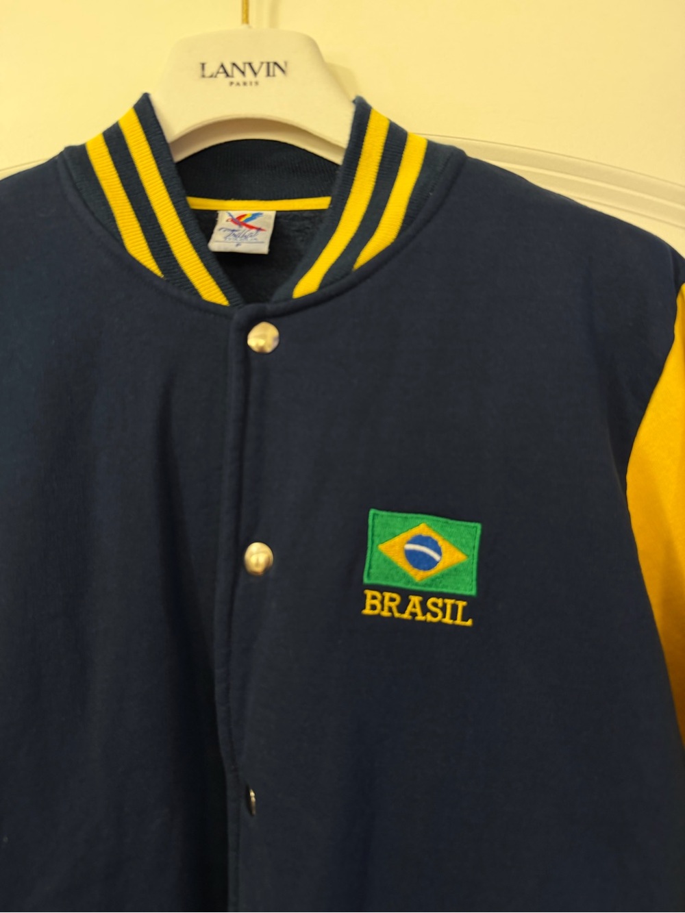 Brazilian Flag Bomber 🇧🇷 - Picture 2 of 6